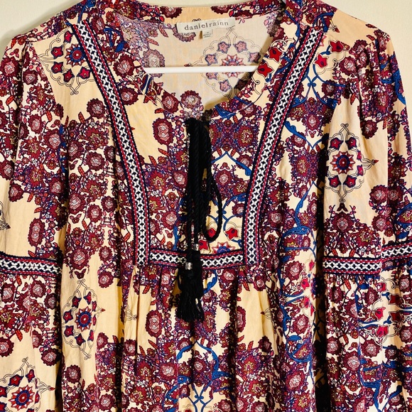 Daniel Rainn Anthro Embroidery Knit Boho Top M - Picture 2 of 5